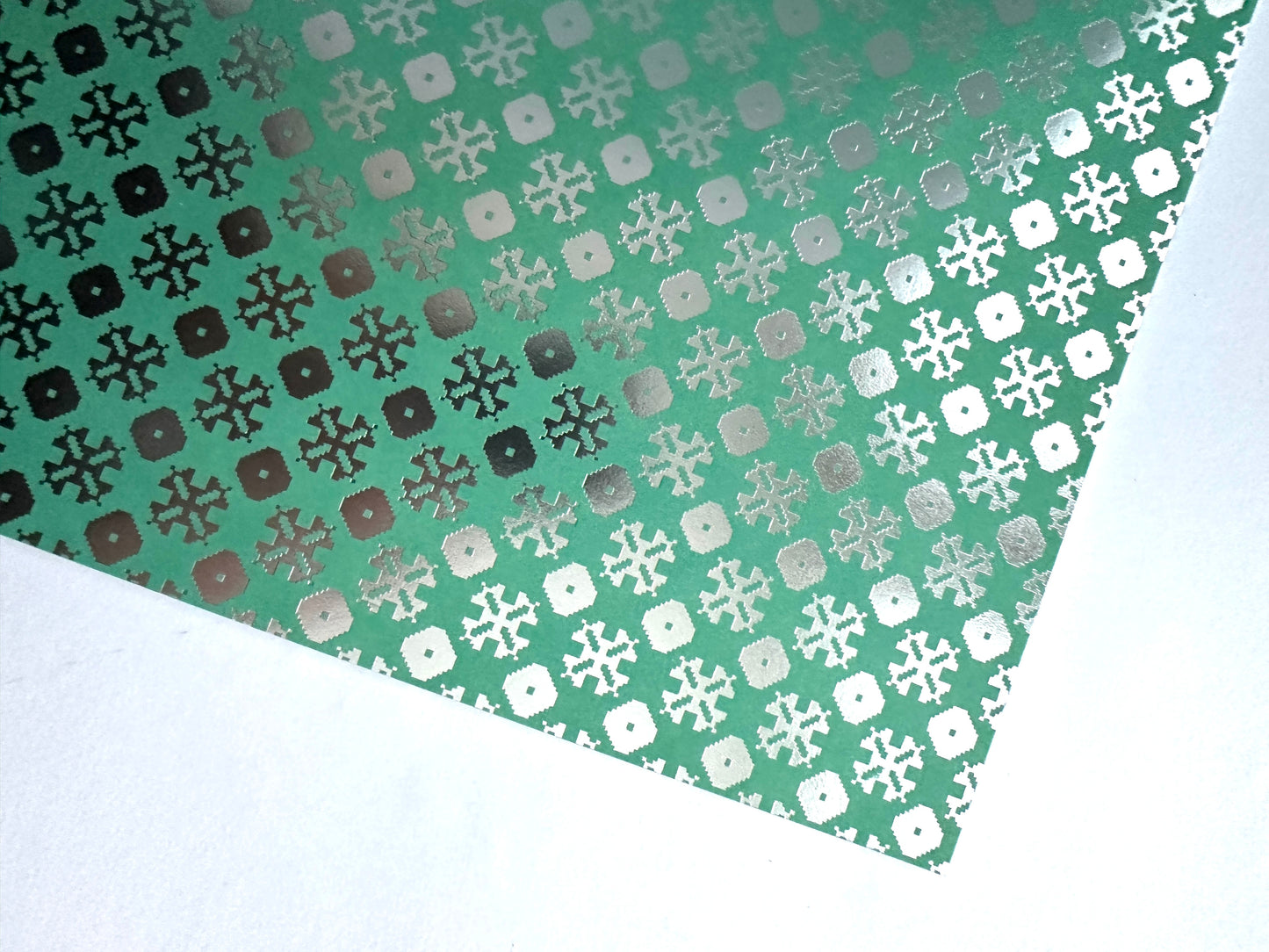 30,5 x 30,5 cm 30 sheets PAPER PAD - design paper (foil effect)