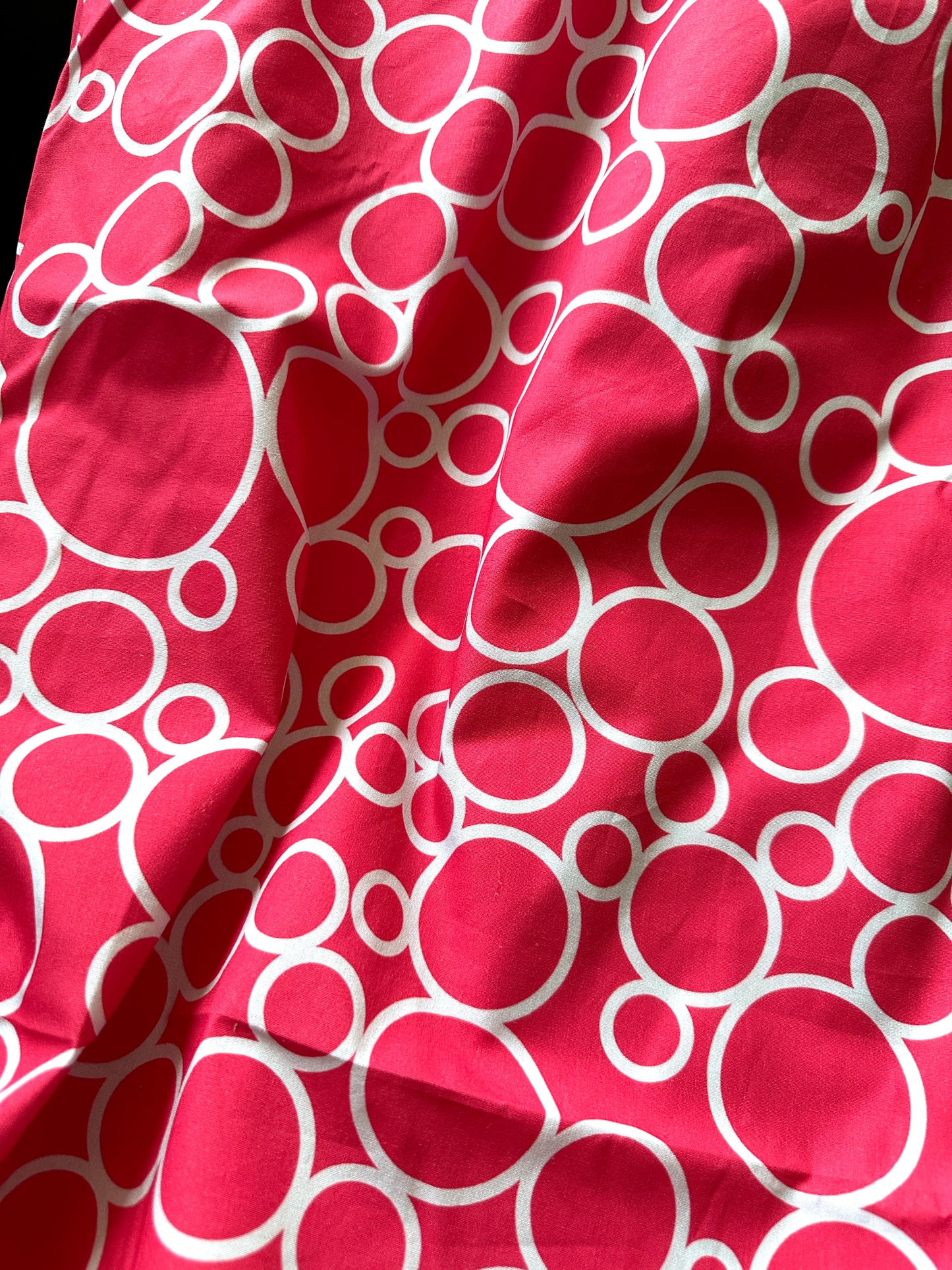 Cotton Poplin Fabric: Signature Circles - 0,5 m