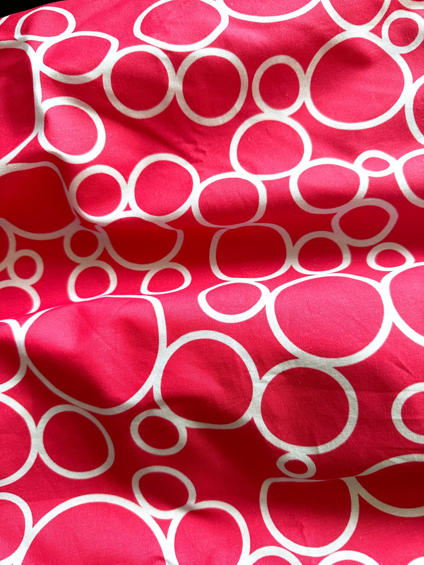 Cotton Poplin Fabric: Signature Circles - 0,5 m