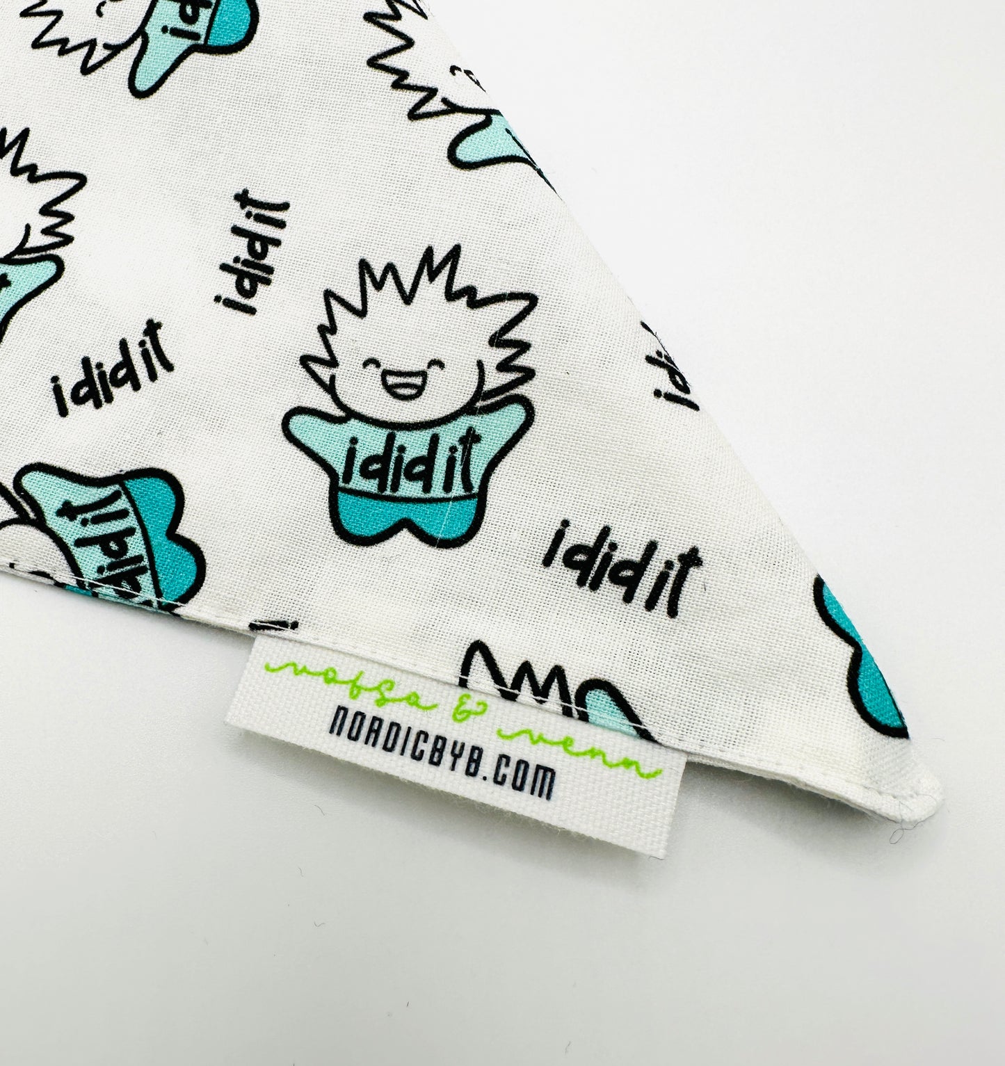 DOG BANDANA - TUSSE I DID I IT - 3 sizes